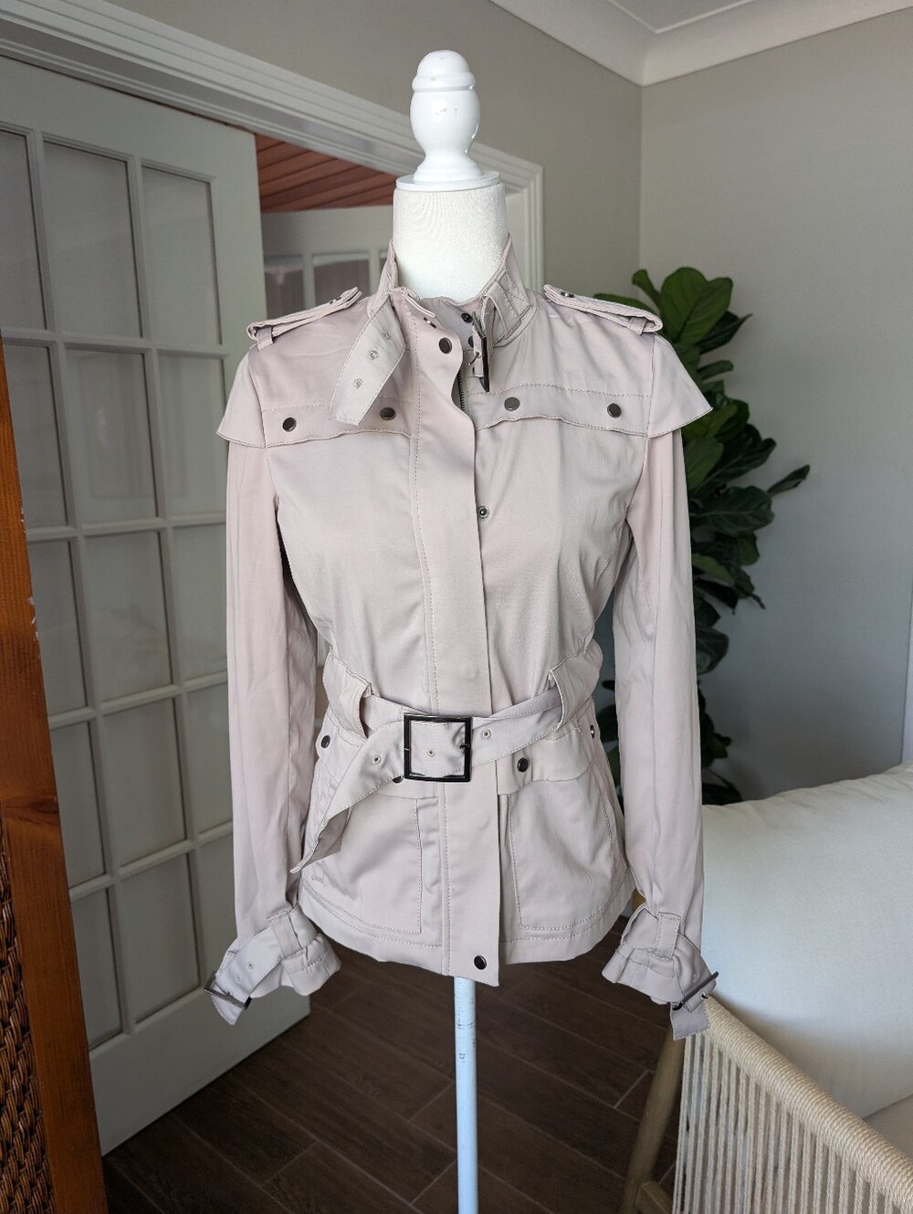 Kenar Women's Short Trench Jacket with Belt Small